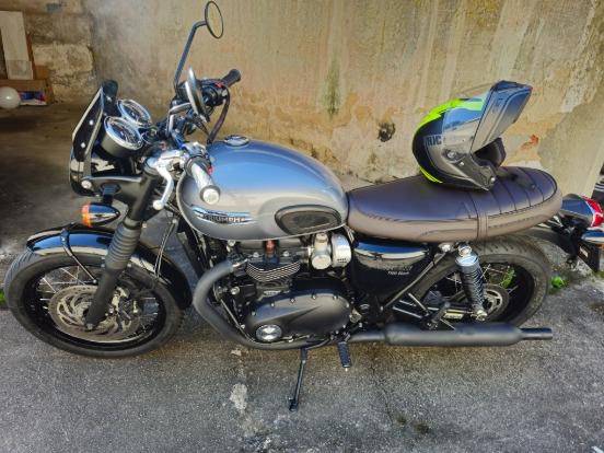 TRIUMPH BONNEVILLE T120 BLACK 1200 